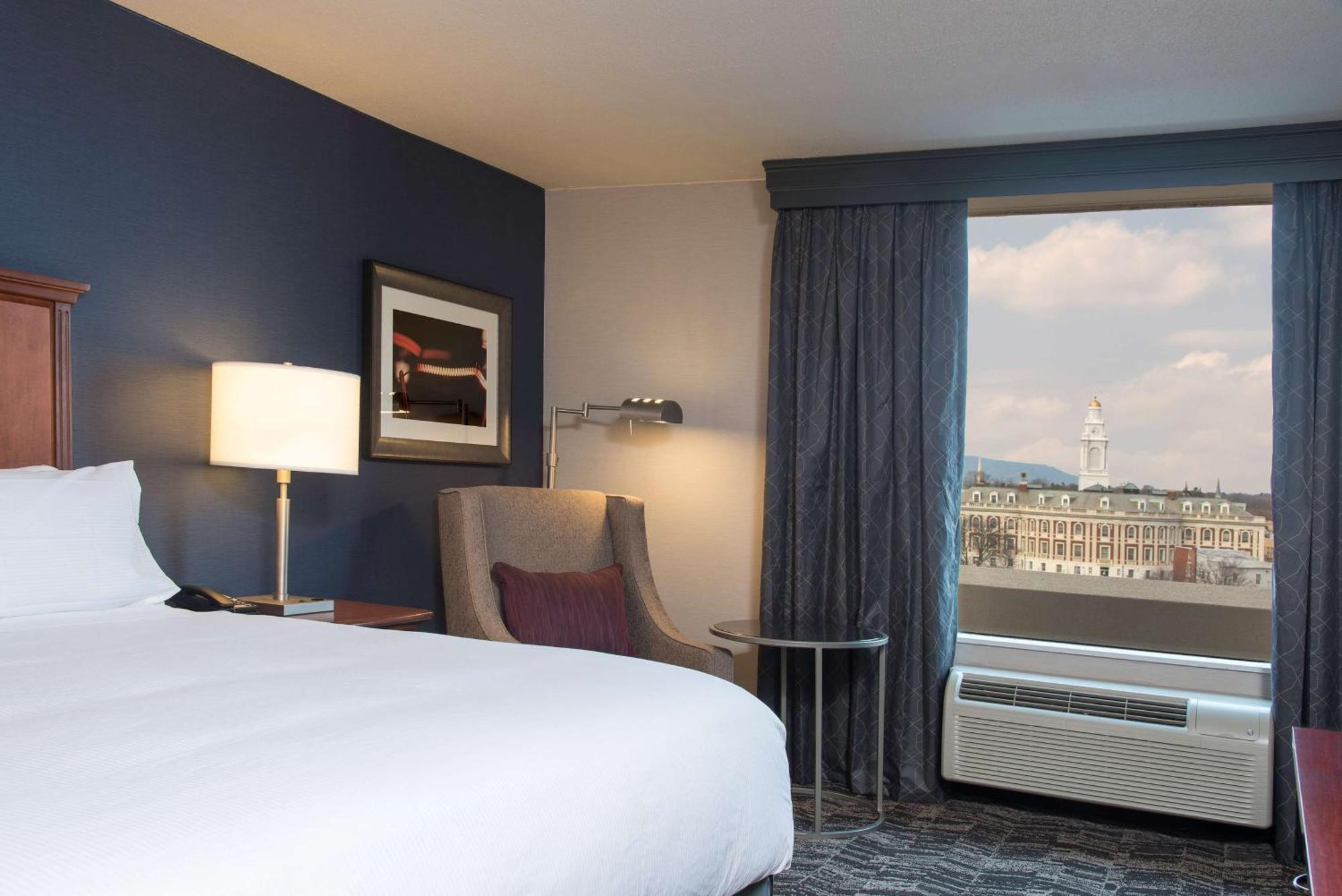 Hotel Doubletree By Hilton Schenectady Exterior foto